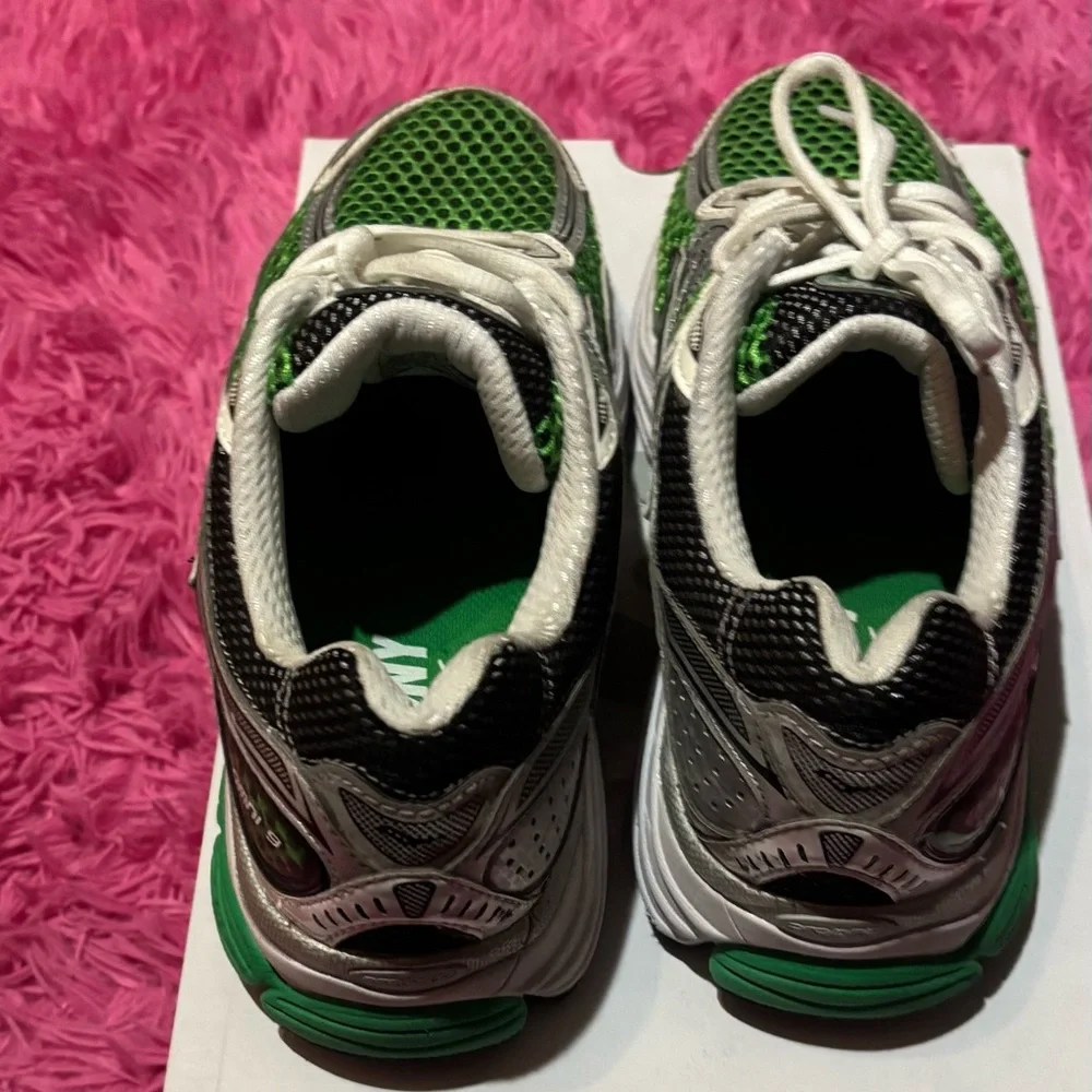 Saucony Men's ProGrid Omni 9 Running Shoes Men 8.5/Women 10 - Picture 5 of 7